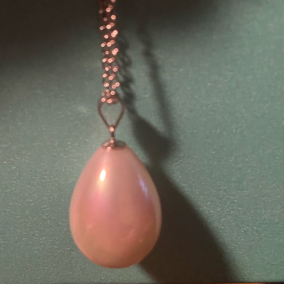 Sterling Silver necklace with white shell pearl - Picture 2 of 4